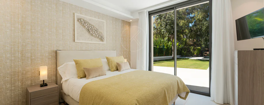 Elegante villa contemporánea en la prestigiosa La Cerquilla, Nueva Andalucía