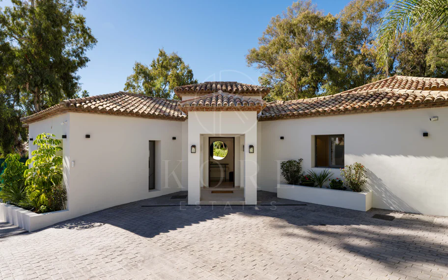 Elegante villa contemporánea en la prestigiosa La Cerquilla, Nueva Andalucía
