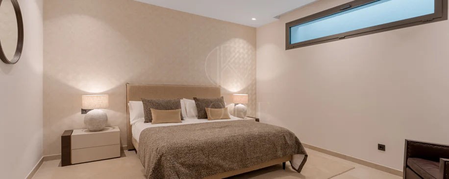 Elegante villa contemporánea en la prestigiosa La Cerquilla, Nueva Andalucía