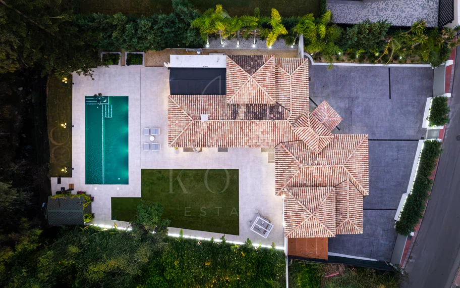 Elegante villa contemporánea en la prestigiosa La Cerquilla, Nueva Andalucía