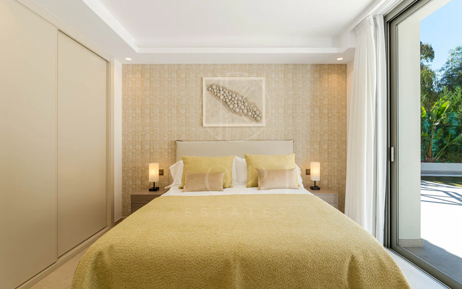 Elegante villa contemporánea en la prestigiosa La Cerquilla, Nueva Andalucía