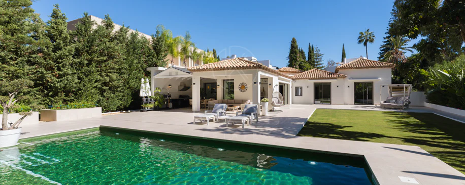 Elegante villa contemporánea en la prestigiosa La Cerquilla, Nueva Andalucía