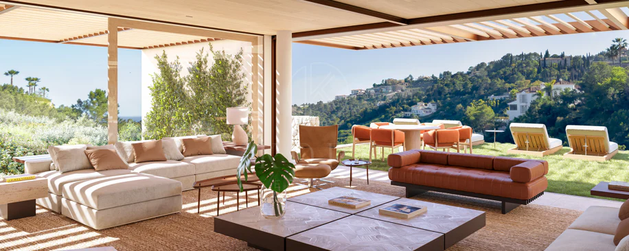 Turnkey Contemporary Villa with Sea and Mountain Views in El Madroñal