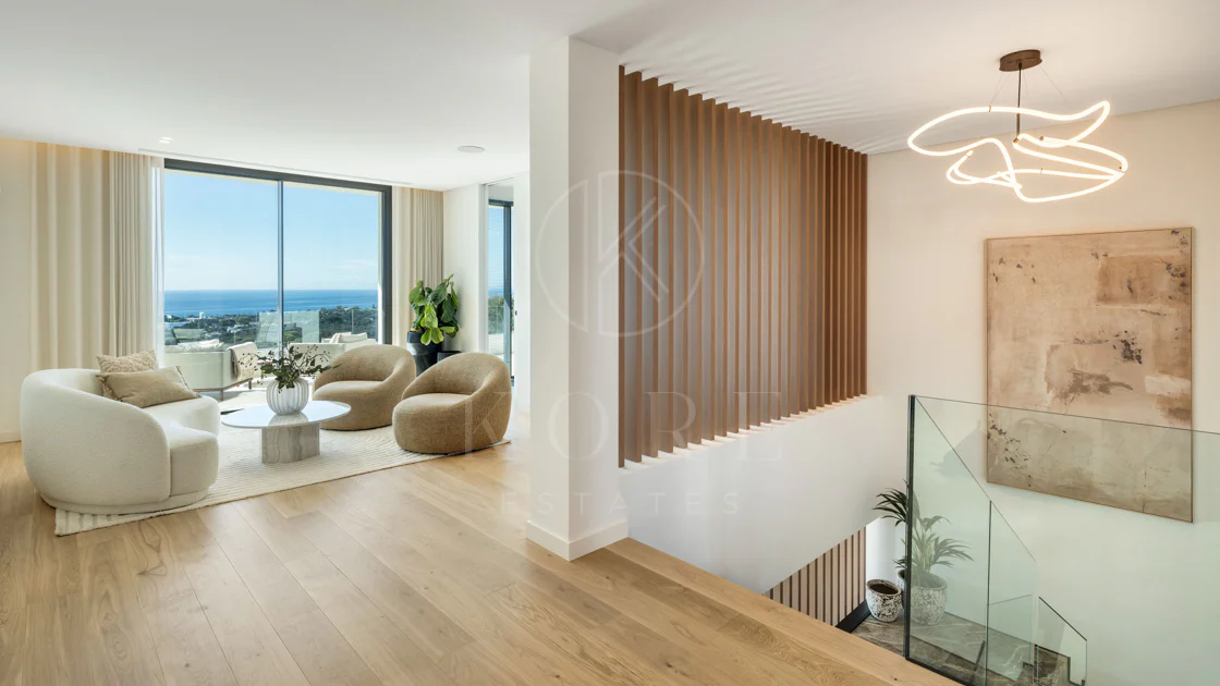 Turnkey Contemporary Villa with Sea Views in Marbella East