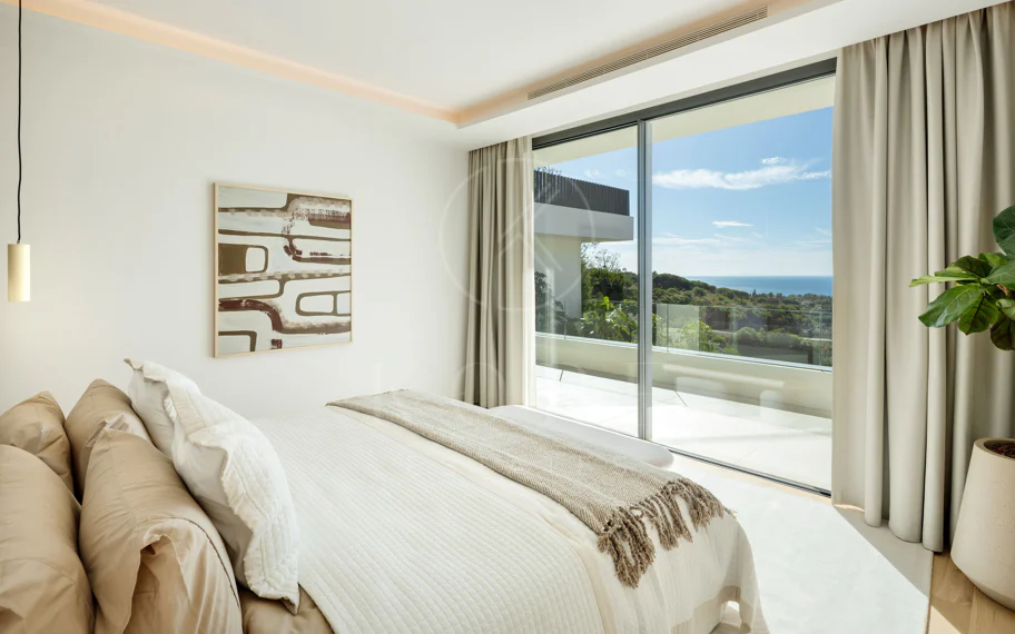 Villa contemporánea llave en mano con vistas al mar en Marbella Este