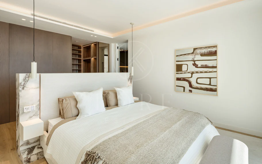 Villa contemporánea llave en mano con vistas al mar en Marbella Este