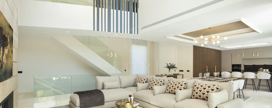 Impressive New-Build Villa with Rooftop Solarium in La Cerquilla