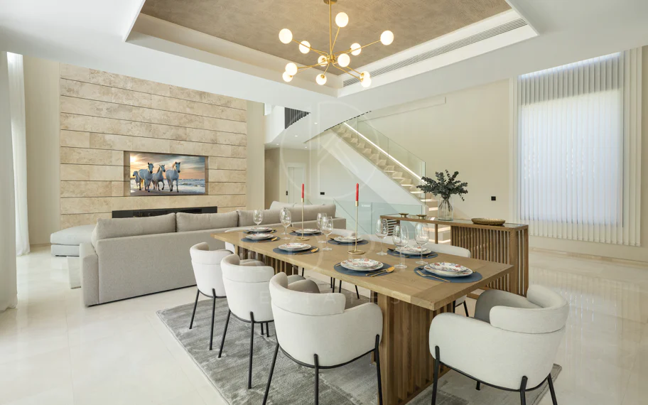 Impresionante villa de nueva construcción con solárium en la azotea en La Cerquilla
