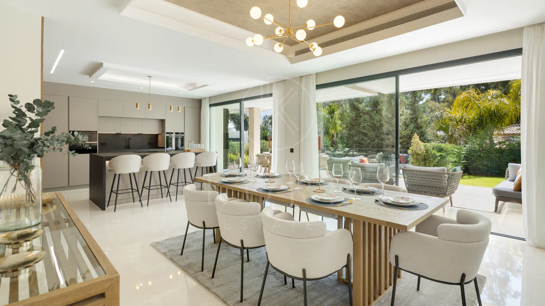 Impressive New-Build Villa with Rooftop Solarium in La Cerquilla