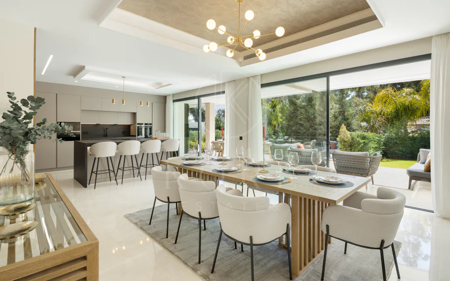 Impresionante villa de nueva construcción con solárium en la azotea en La Cerquilla