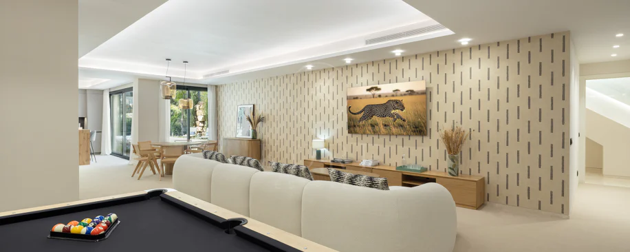Impressive New-Build Villa with Rooftop Solarium in La Cerquilla