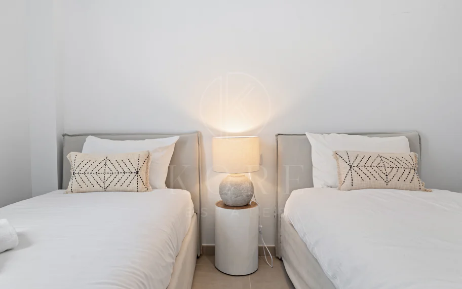 Apartamento a Estrenar de 3 Dormitorios con Vistas al Mar y a la Montaña – Nueva Milla de Oro