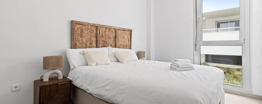Apartamento a Estrenar de 3 Dormitorios con Vistas al Mar y a la Montaña – Nueva Milla de Oro