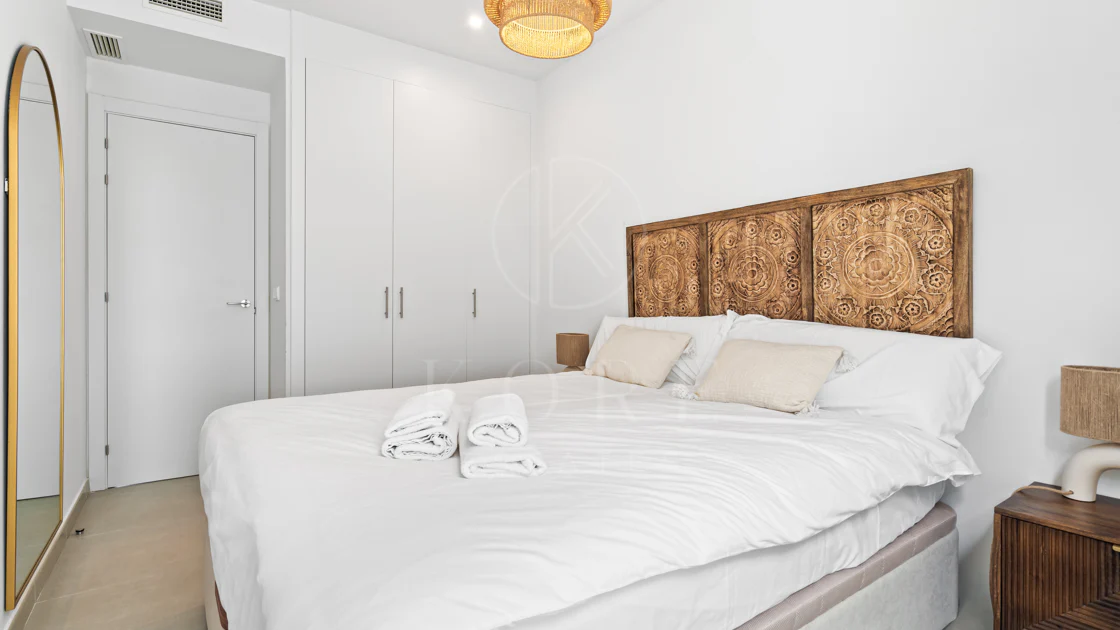 Apartamento a Estrenar de 3 Dormitorios con Vistas al Mar y a la Montaña – Nueva Milla de Oro