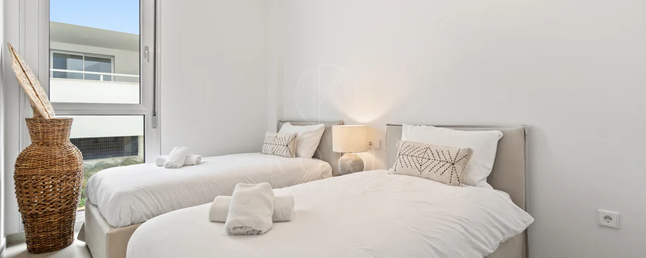 Apartamento a Estrenar de 3 Dormitorios con Vistas al Mar y a la Montaña – Nueva Milla de Oro