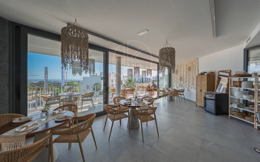 Apartamento a Estrenar de 3 Dormitorios con Vistas al Mar y a la Montaña – Nueva Milla de Oro