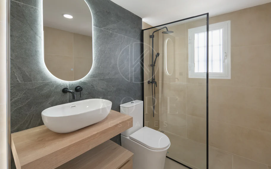 Elegante Apartamento de Dos Dormitorios en Mirador La Quinta
