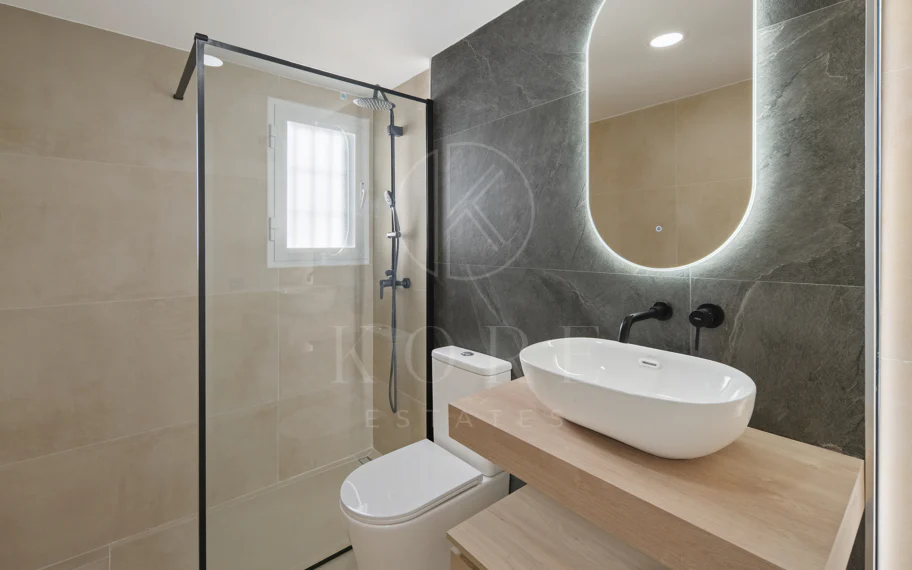 Elegante Apartamento de Dos Dormitorios en Mirador La Quinta