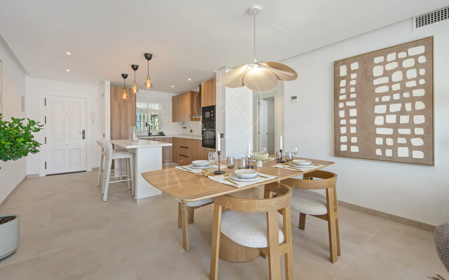 Elegante Apartamento de Dos Dormitorios en Mirador La Quinta