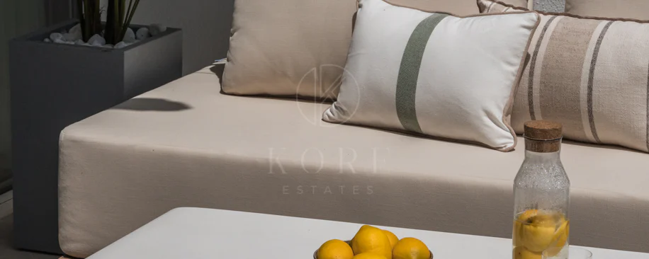 Beautifully designed 4-bedroom apartmentin one of Aloha’s most sought-after residential areas
