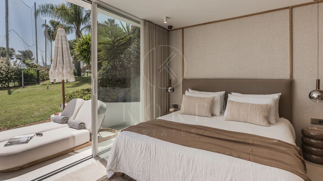 Beautifully designed 4-bedroom apartmentin one of Aloha’s most sought-after residential areas