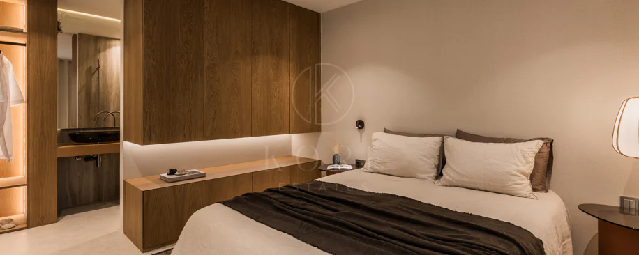 Beautifully designed 4-bedroom apartmentin one of Aloha’s most sought-after residential areas