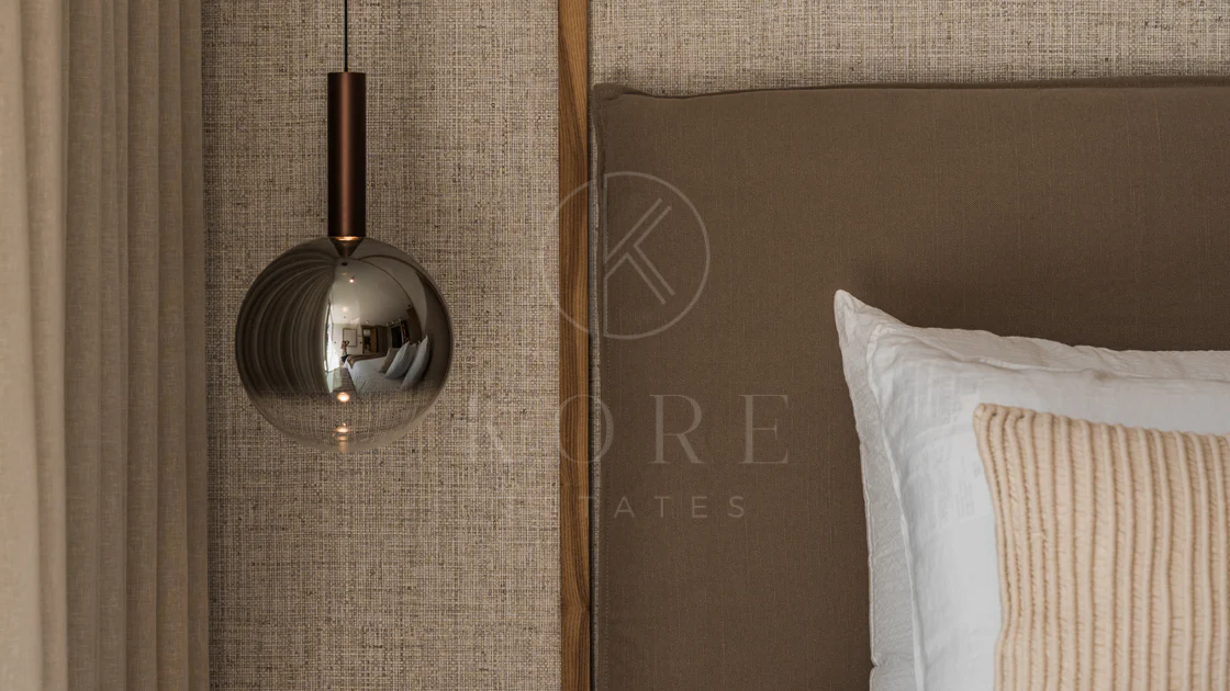 Beautifully designed 4-bedroom apartmentin one of Aloha’s most sought-after residential areas