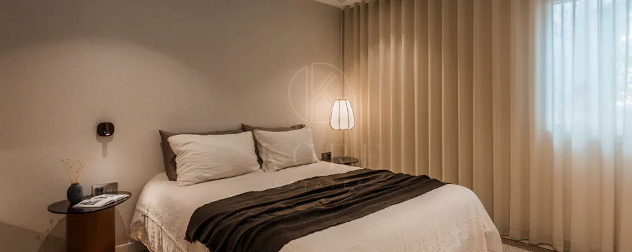 Beautifully designed 4-bedroom apartmentin one of Aloha’s most sought-after residential areas
