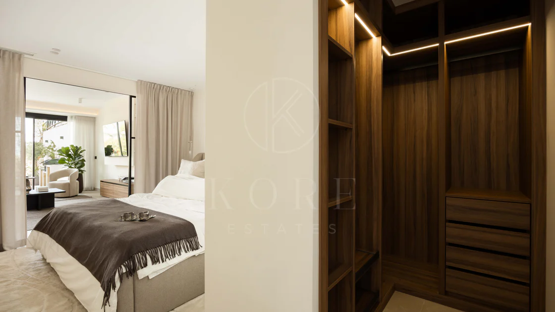 Luxury Ground Floor Apartment in Les Belvederes, Nueva Andalucía
