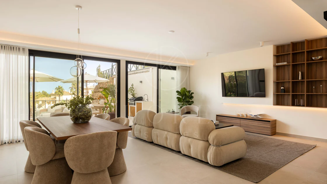 Luxury Ground Floor Apartment in Les Belvederes, Nueva Andalucía