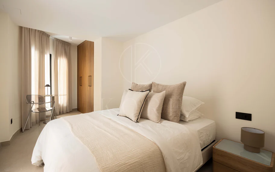 Apartamento en planta baja de lujo en Les Belvederes, Nueva Andalucía