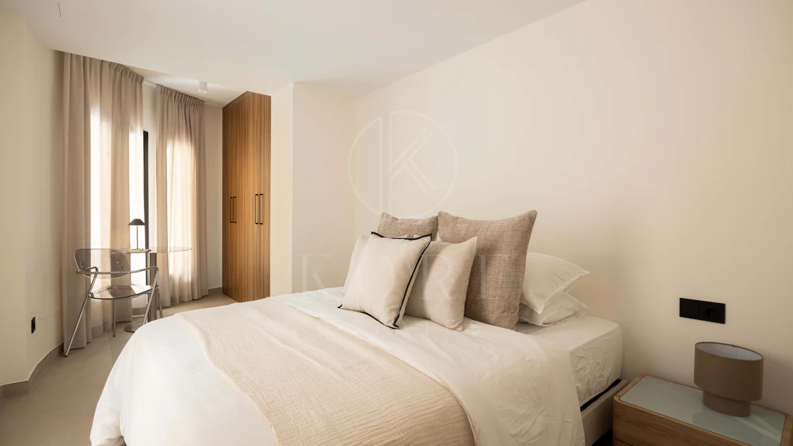 Luxury Ground Floor Apartment in Les Belvederes, Nueva Andalucía