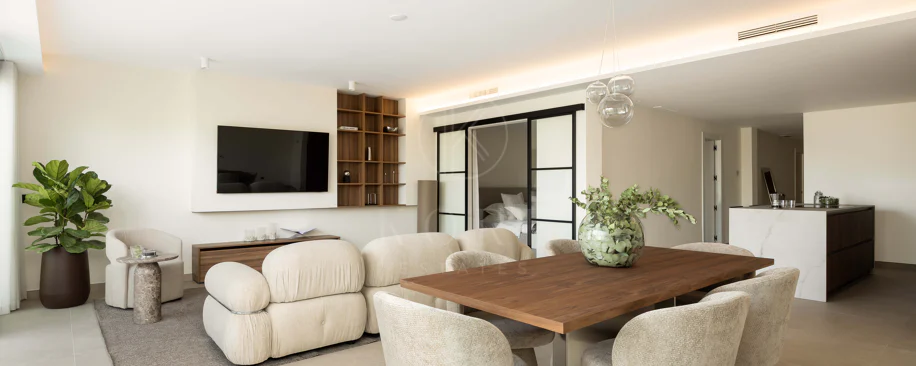 Luxury Ground Floor Apartment in Les Belvederes, Nueva Andalucía