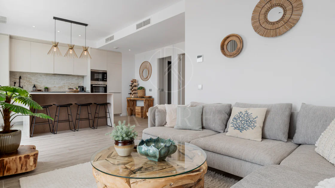 Penthouse modern cu 2 dormitoare în Le Mirage, New Golden Mile