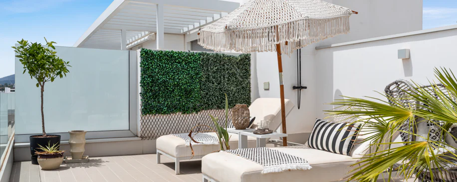 Penthouse modern cu 2 dormitoare în Le Mirage, New Golden Mile