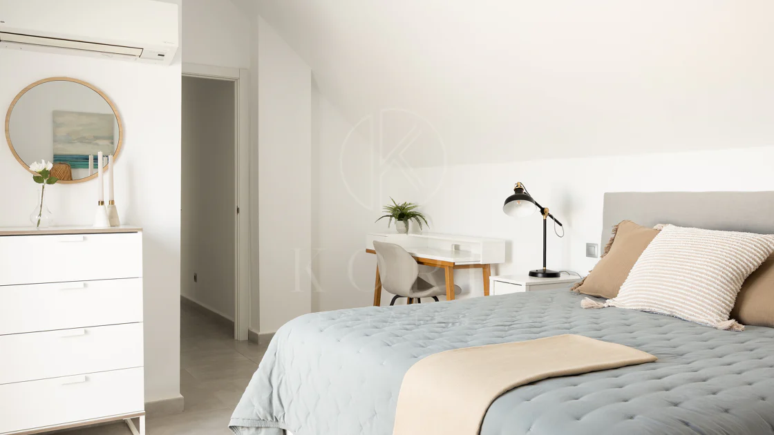 Stunning duplex penthouse in the heart of Nueva Andalucía