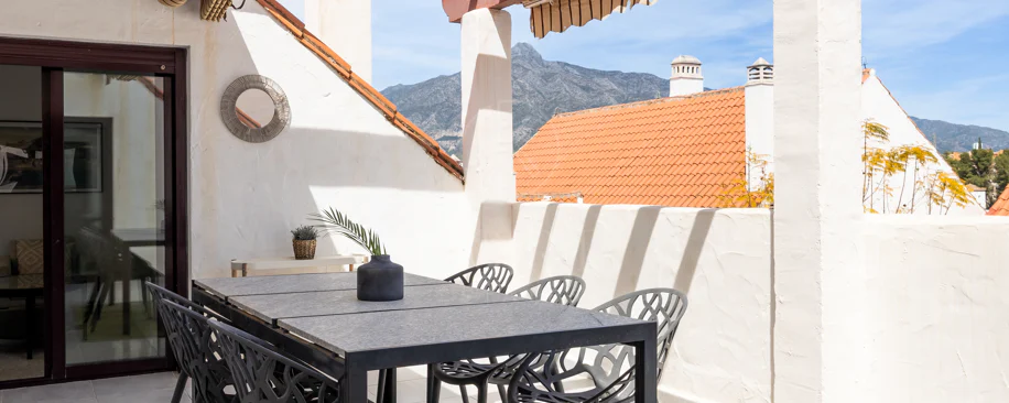 Stunning duplex penthouse in the heart of Nueva Andalucía