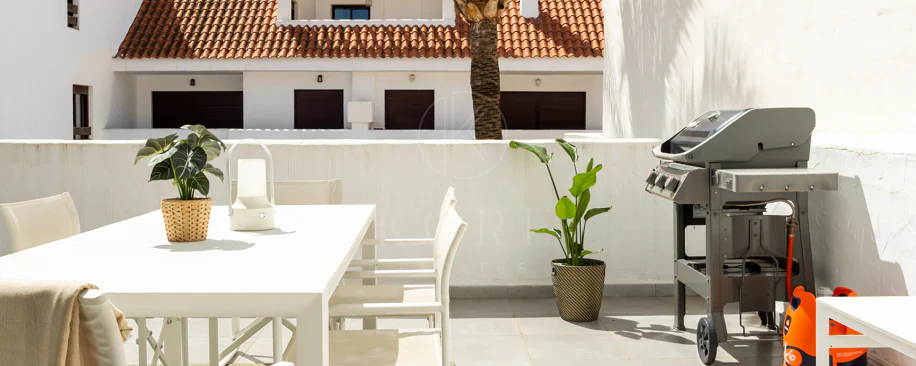 Stunning duplex penthouse in the heart of Nueva Andalucía
