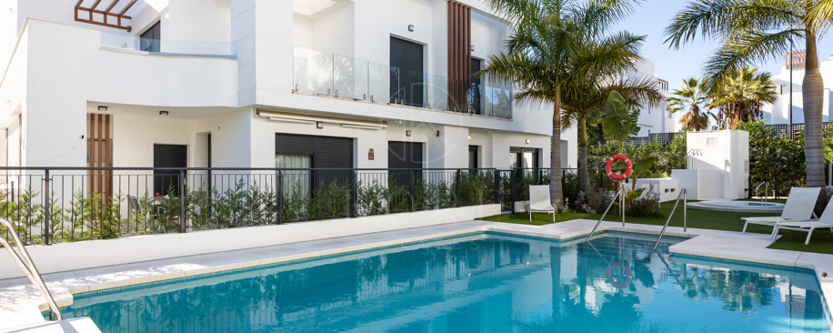 Townhouse in Los Miradores del Sol, Bel-Air Estepona