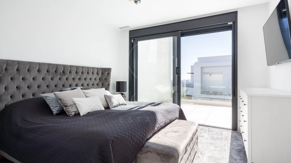 Townhouse in Los Miradores del Sol, Bel-Air Estepona