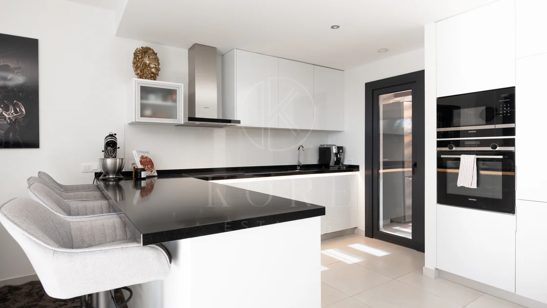 Townhouse in Los Miradores del Sol, Bel-Air Estepona