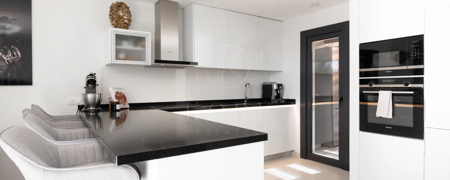 Townhouse in Los Miradores del Sol, Bel-Air Estepona