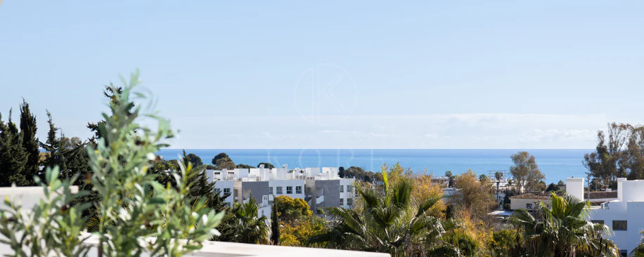 Townhouse in Los Miradores del Sol, Bel-Air Estepona