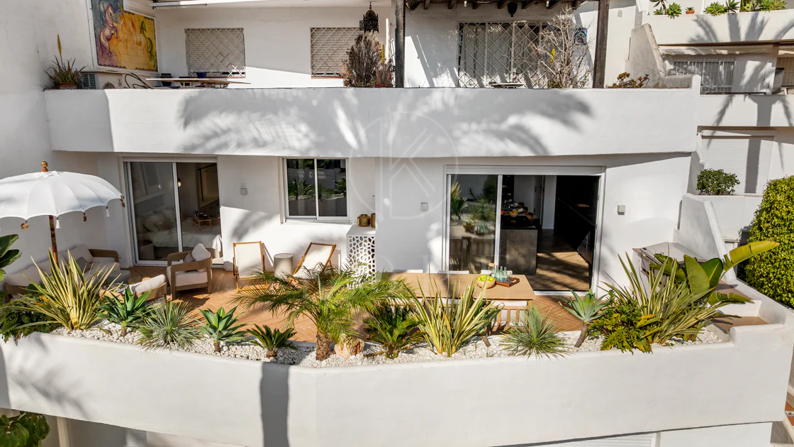 Fully renovated three-bedroom apartment in Nueva Andalucia
