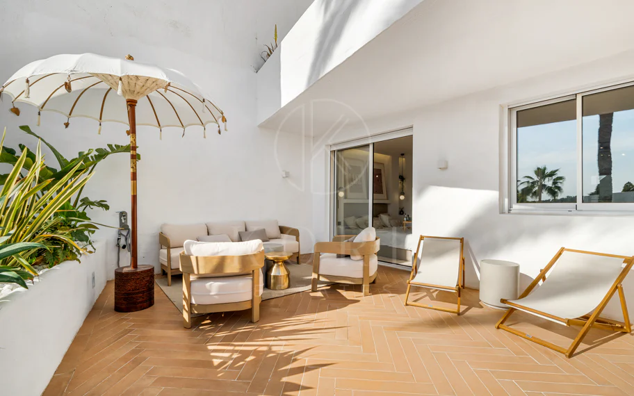 Apartamento en venta en Nueva Andalucia, Marbella