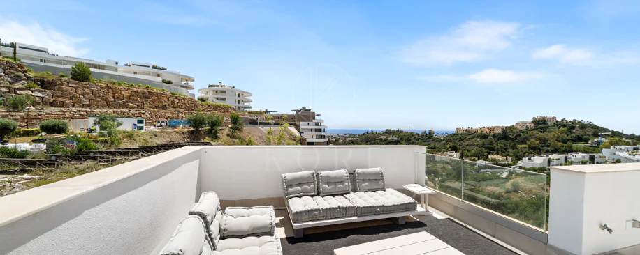 Bright and thoughtfully designed apartment in La Quinta