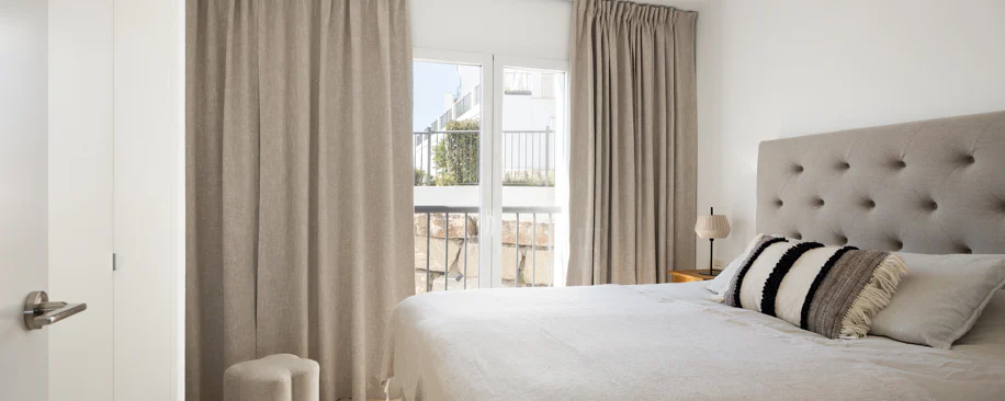 Luxury 3-Bedroom Penthouse with Panoramic Sea Views in El Paraiso