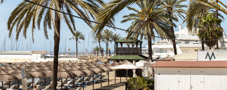 Beachfront apartment in the heart of Marbella