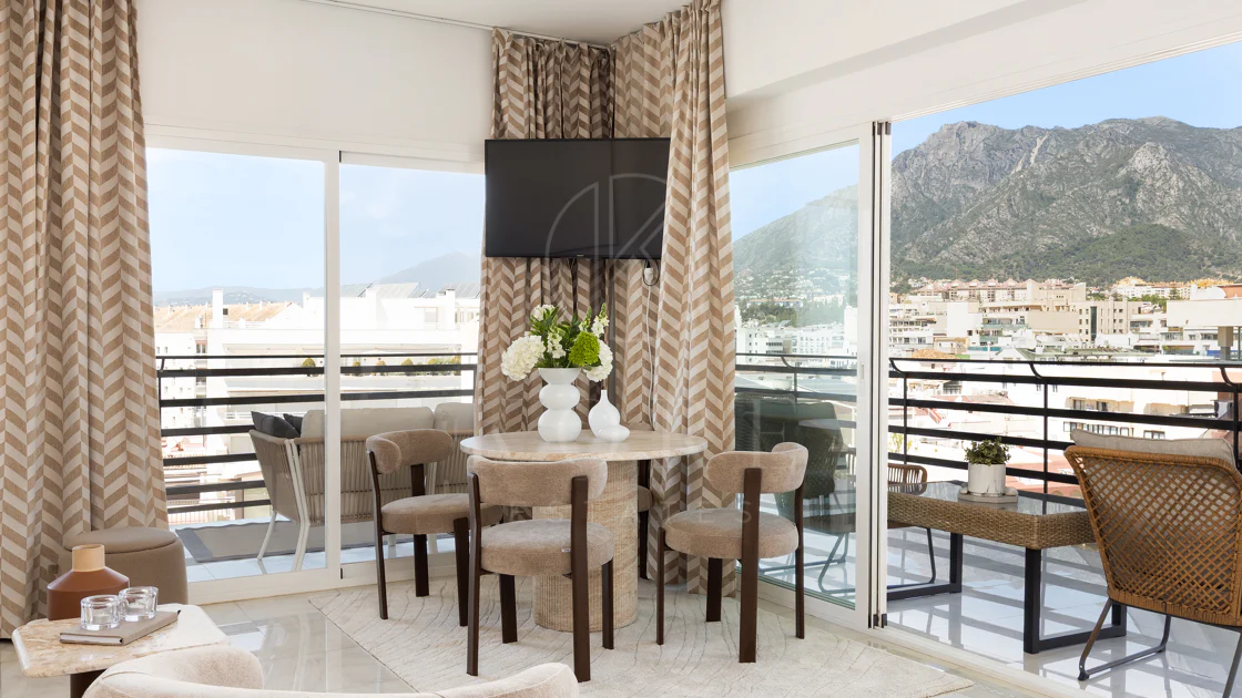 Beachfront apartment in the heart of Marbella