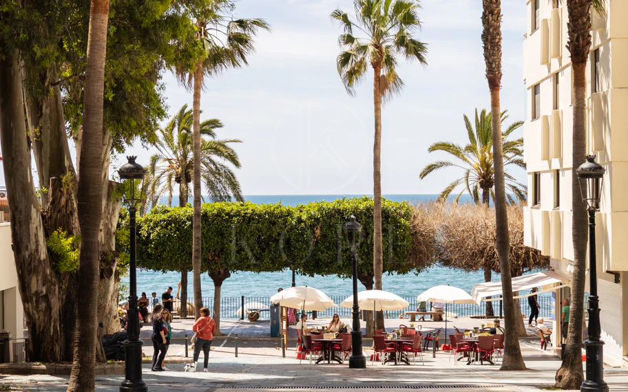 Apartamento frente a la playa en el corazón de Marbella